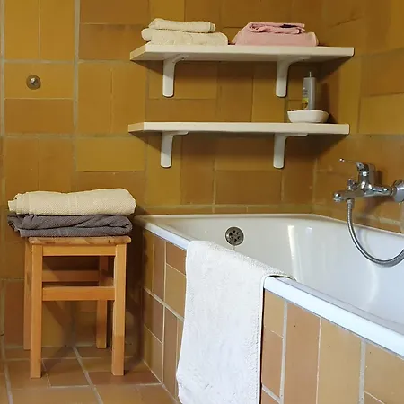 B&B Via Dei Gerani 솔라나스